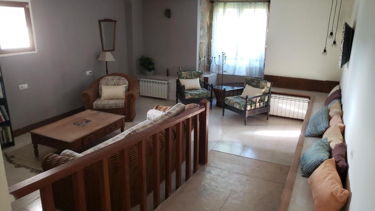 בית הארחה פונטה-ודרה 	Casa Rural Do Fontan מראה חיצוני תמונה